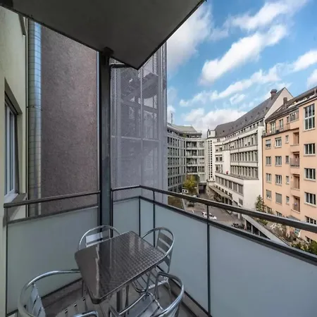 Bright 2-bedroom With Balconies In Central *